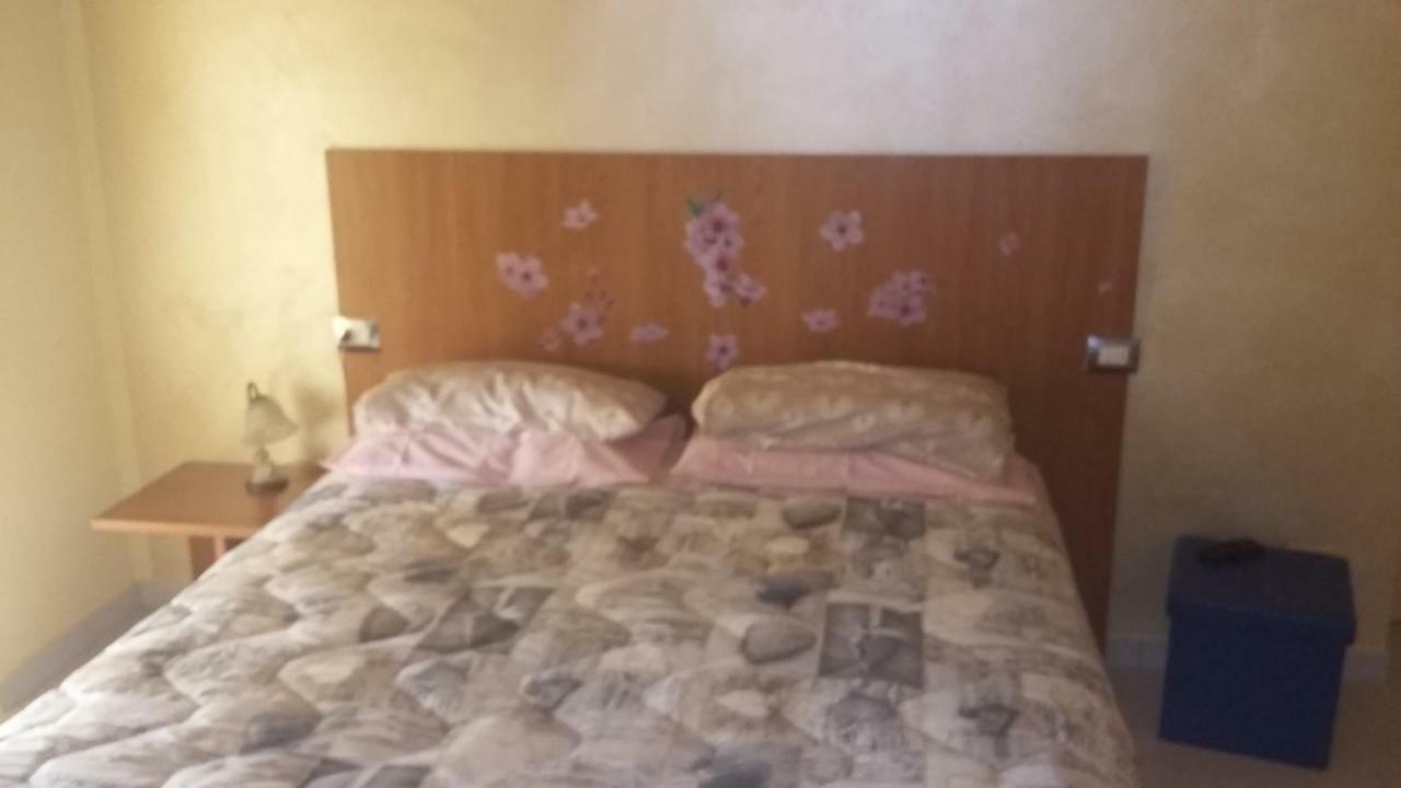 B&B Peschi In Fiore วาเลจโจ ซูล มินโช ภายนอก รูปภาพ