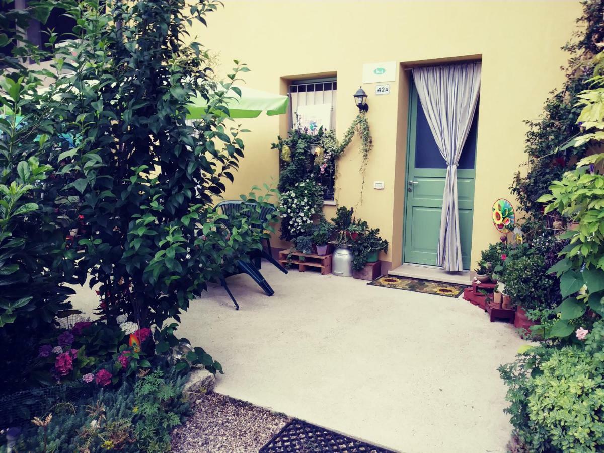 B&B Peschi In Fiore วาเลจโจ ซูล มินโช ภายนอก รูปภาพ
